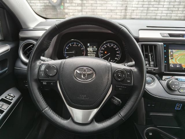 TOYOTA豐田 RAV4  第11張相片