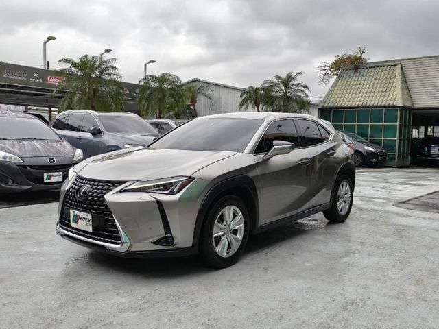 LEXUS凌志 UX200  第1張相片