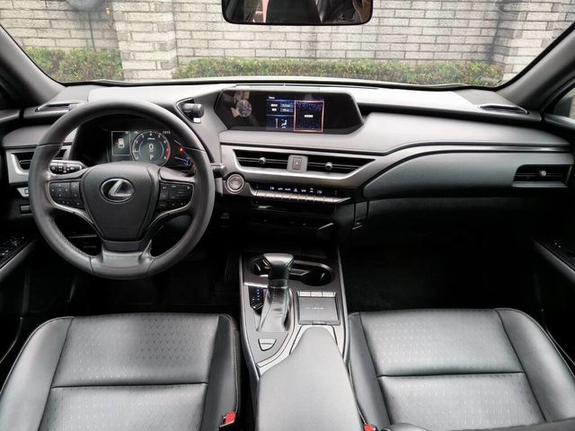 LEXUS凌志 UX200  第5張相片