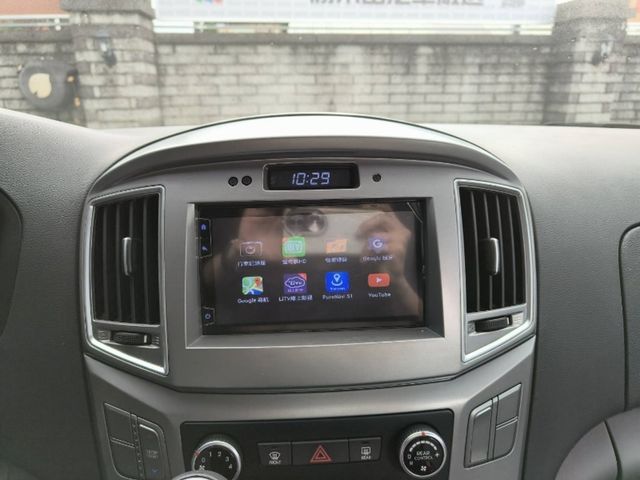 HYUNDAI現代 GRAND STAREX  第8張相片
