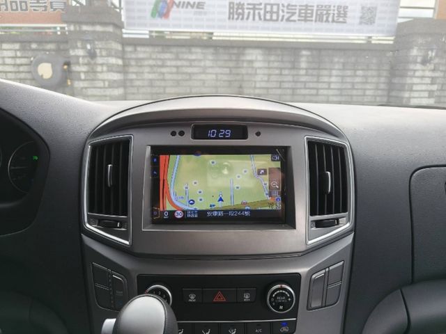 HYUNDAI現代 GRAND STAREX  第9張相片