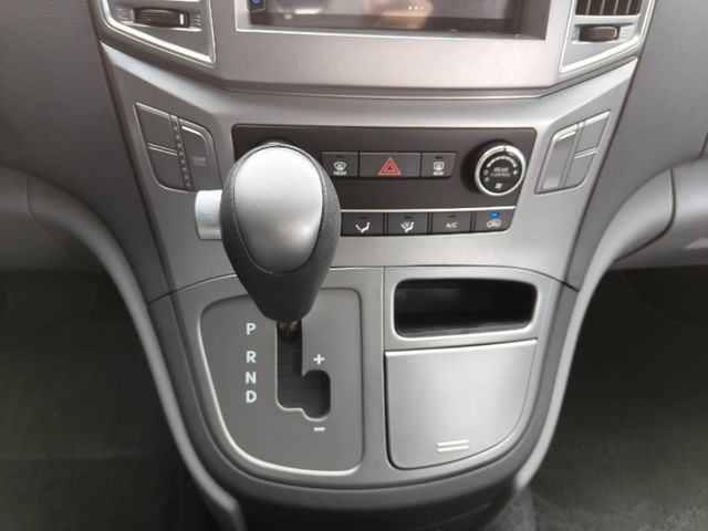 HYUNDAI現代 GRAND STAREX  第10張相片