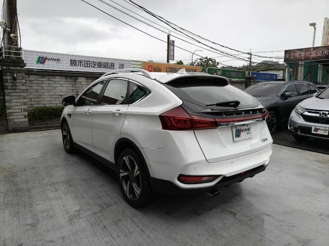 LUXGEN納智捷 U6 GT  第18張相片