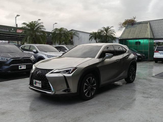 LEXUS凌志 UX200  第1張相片