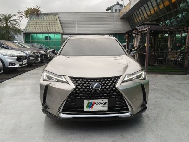 LEXUS凌志 UX200  第3張相片