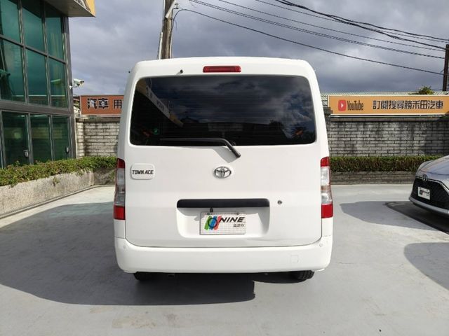 TOYOTA豐田 TOWN ACE  第4張相片
