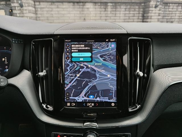 VOLVO富豪 XC60  第11張相片