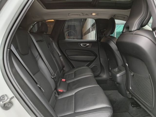 VOLVO富豪 XC60  第13張相片