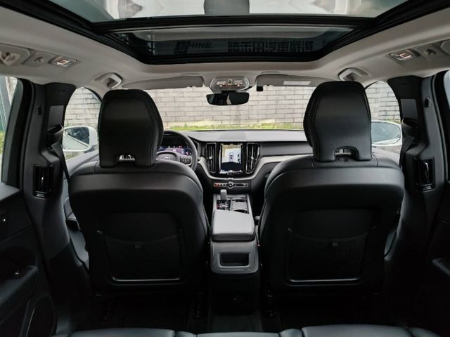 VOLVO富豪 XC60  第15張相片