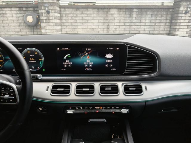 M-BENZ賓士 GLE350D  第9張相片