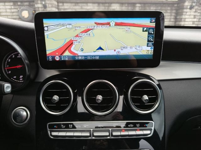 M-BENZ賓士 GLC300 AMG COUPE  第11張相片