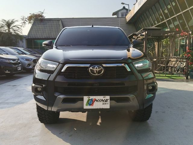 TOYOTA豐田 HILUX  第3張相片