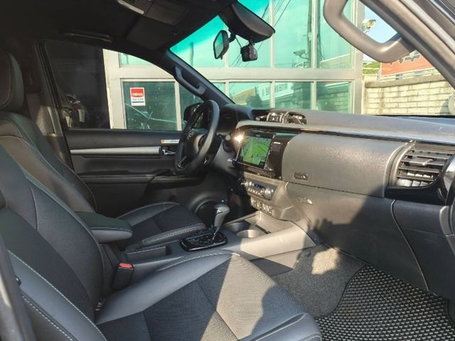 TOYOTA豐田 HILUX  第5張相片