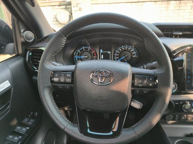 TOYOTA豐田 HILUX  第10張相片