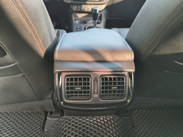 TOYOTA豐田 HILUX  第12張相片