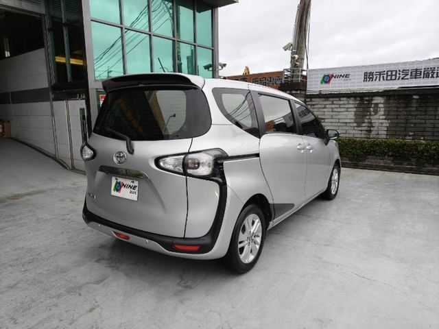TOYOTA豐田 SIENTA  第2張相片