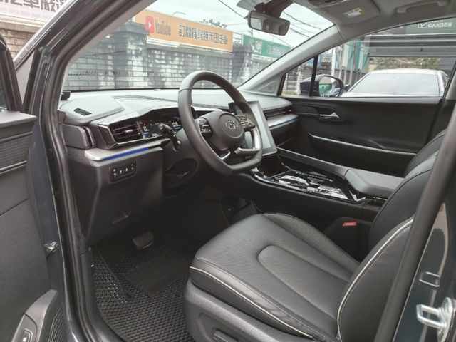 HYUNDAI現代 CUSTIN  第9張相片