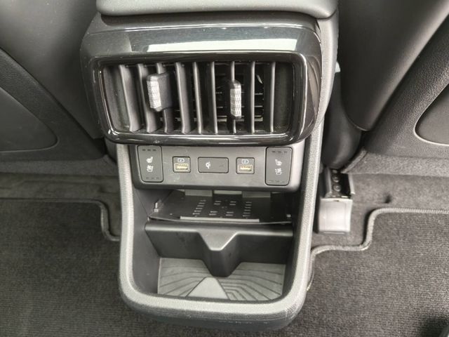 HYUNDAI現代 CUSTIN  第29張相片