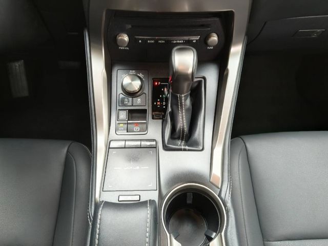 LEXUS凌志 NX200  第23張相片