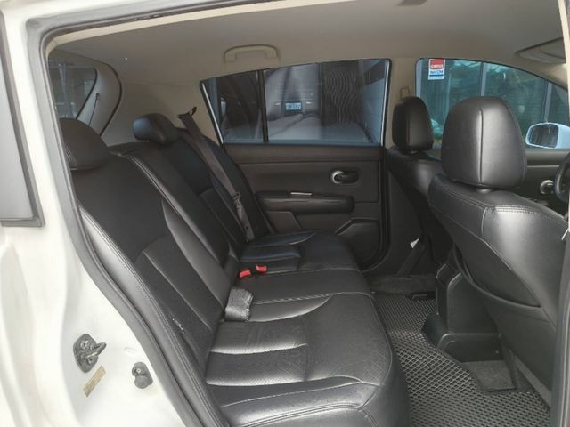 NISSAN日產 TIIDA  第25張相片