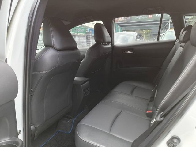 TOYOTA豐田 COROLLA CROSS HYBRID  第17張相片