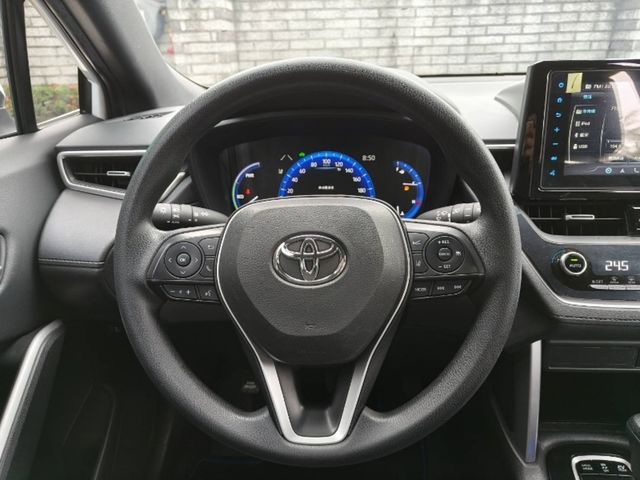 TOYOTA豐田 COROLLA CROSS HYBRID  第23張相片