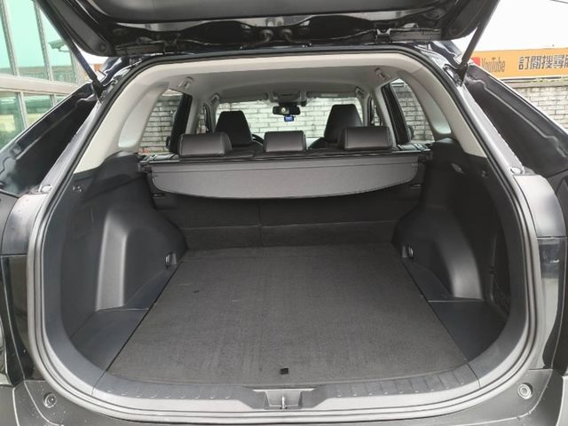 TOYOTA豐田 RAV4  第17張相片