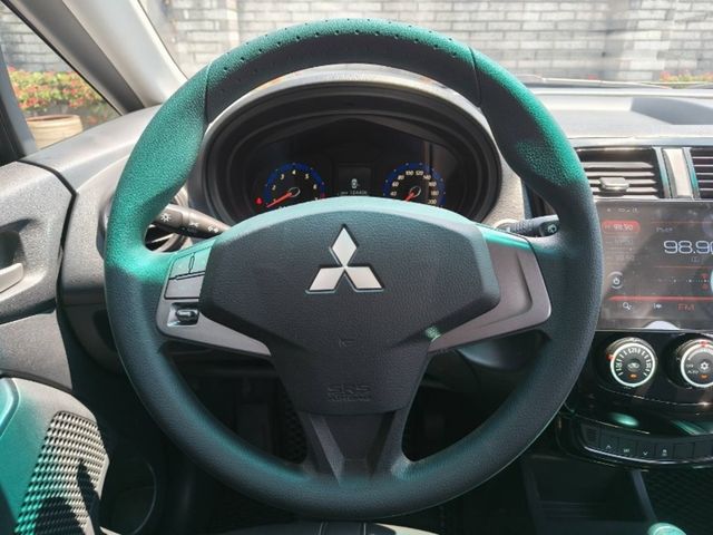 MITSUBISHI三菱 COLT PLUS  第9張相片