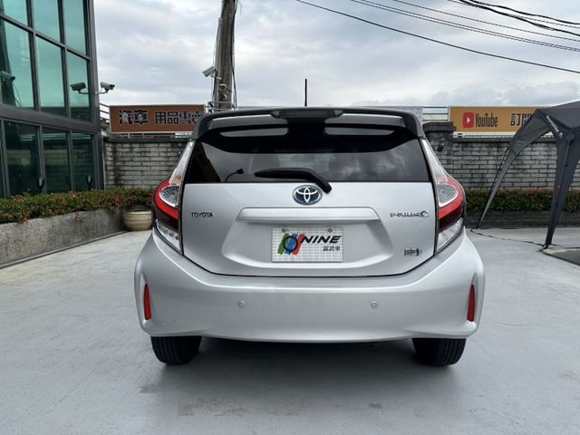 TOYOTA豐田 PRIUS C  第4張相片