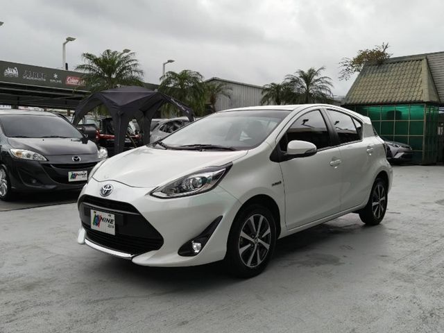 TOYOTA豐田 PRIUS C  第1張相片