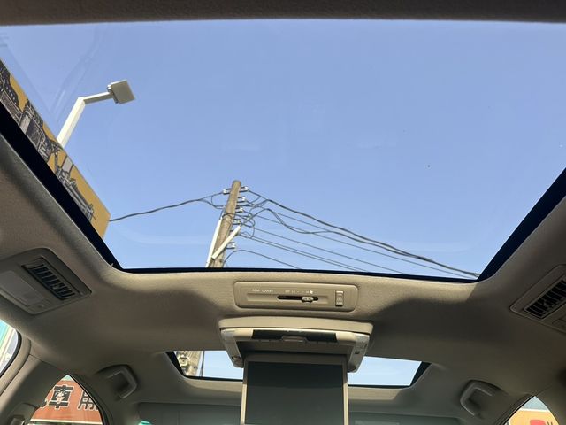 TOYOTA豐田 PREVIA  第10張相片