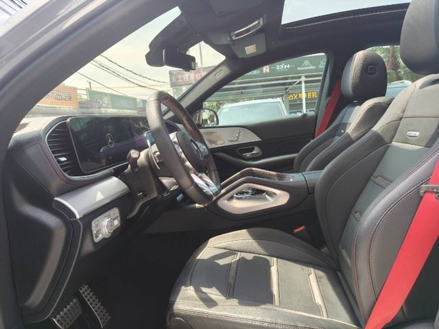 M-BENZ賓士 GLE COUPE  第7張相片