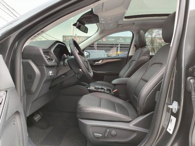 FORD福特 KUGA  第7張相片