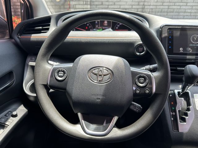 TOYOTA豐田 SIENTA  第13張相片