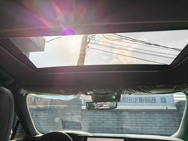 LEXUS凌志 RX350H  第11張相片