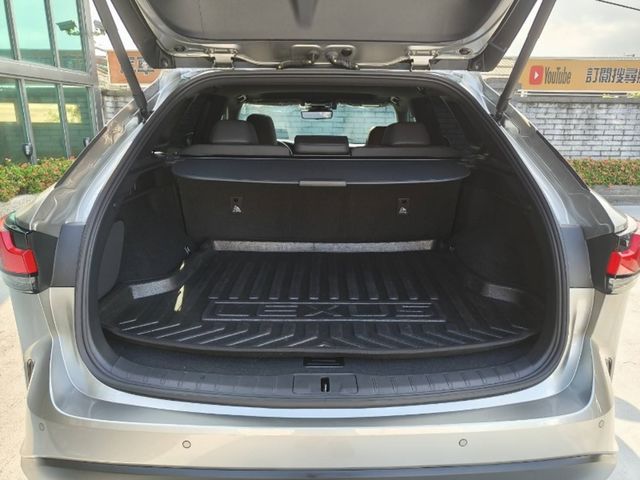 LEXUS凌志 RX350H  第15張相片