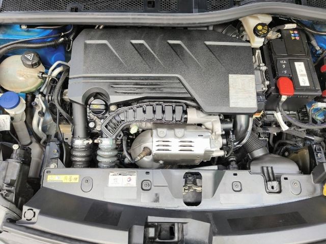 PEUGEOT寶獅 2008  第6張相片