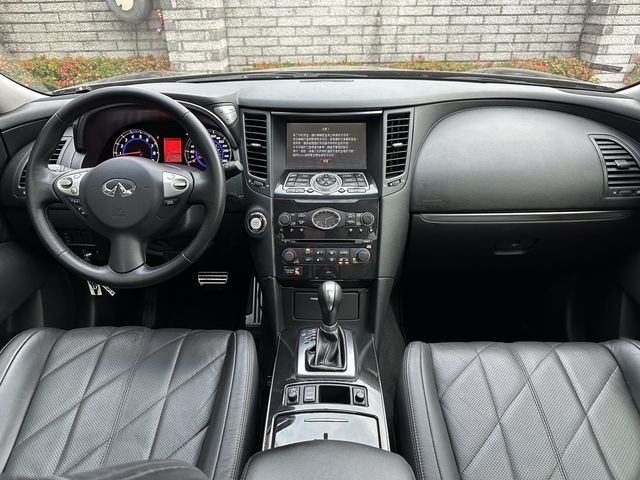 INFINITI無限 FX35  第5張相片