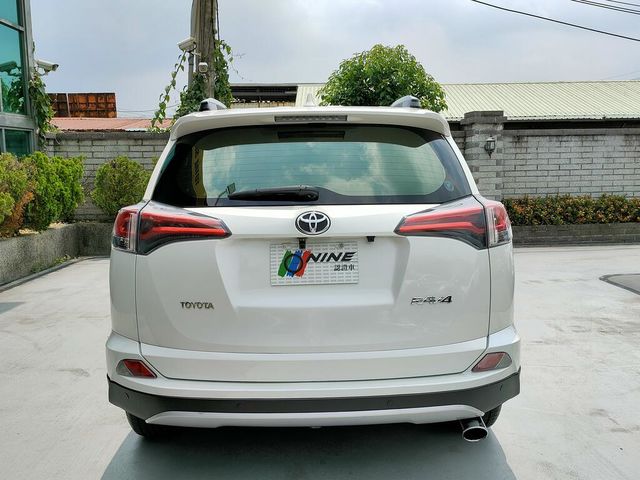TOYOTA豐田 RAV4  第4張相片
