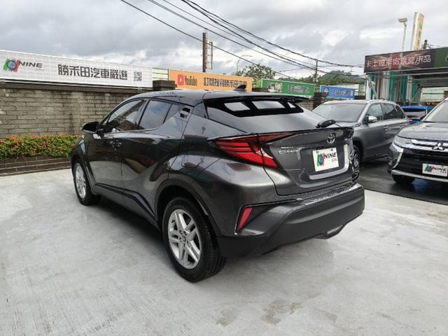 TOYOTA豐田 C-HR  第15張相片