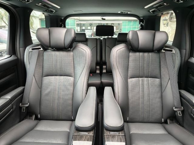 LEXUS凌志 LM300H  第12張相片