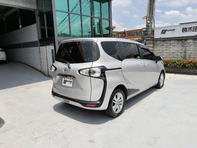 TOYOTA豐田 SIENTA  第2張相片
