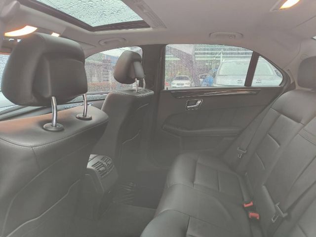 M-BENZ賓士 E250  第8張相片