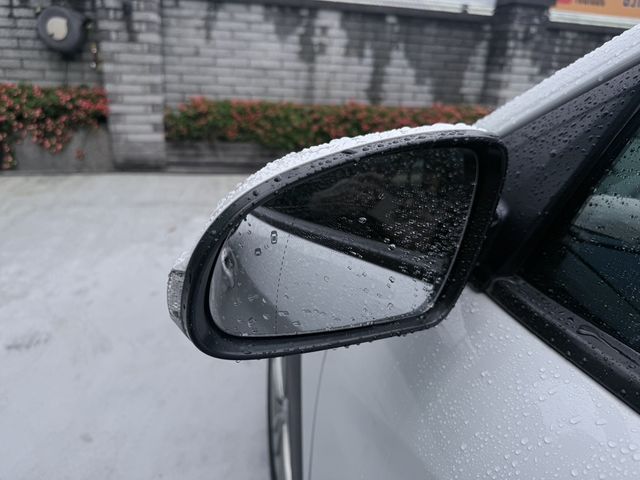 HYUNDAI現代 KONA  第10張相片