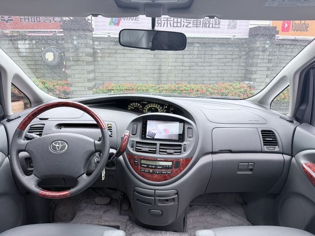 TOYOTA豐田 PREVIA  第5張相片
