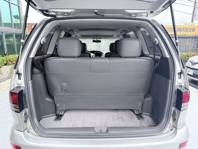 TOYOTA豐田 PREVIA  第8張相片