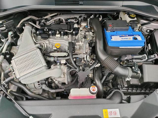 TOYOTA豐田 C-HR  第6張相片