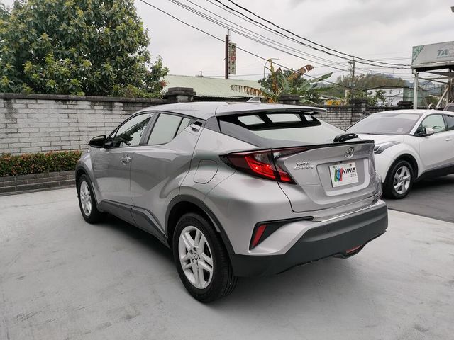 TOYOTA豐田 C-HR  第7張相片