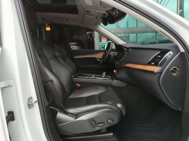 VOLVO富豪 XC90  第11張相片