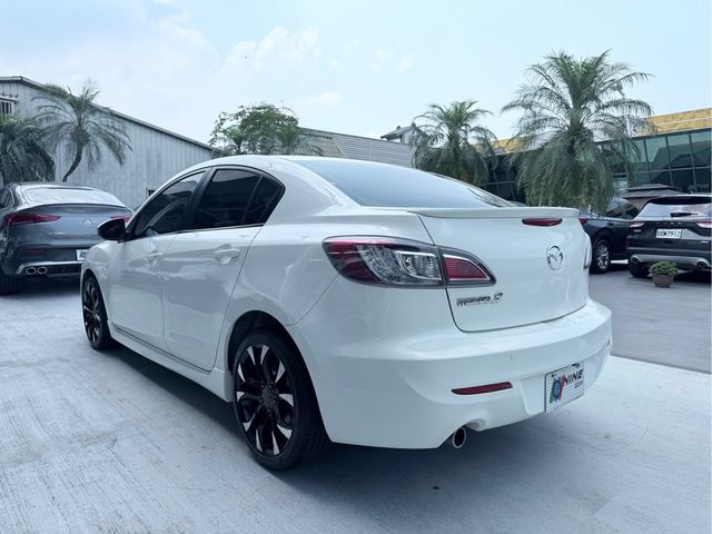 MAZDA馬自達 MAZDA 3  第4張相片